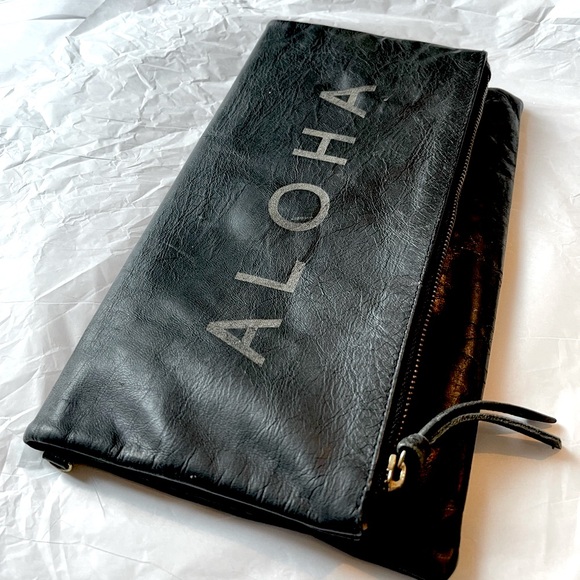 Aloha.  Aloha genuine leather clutch. - Picture 5 of 14